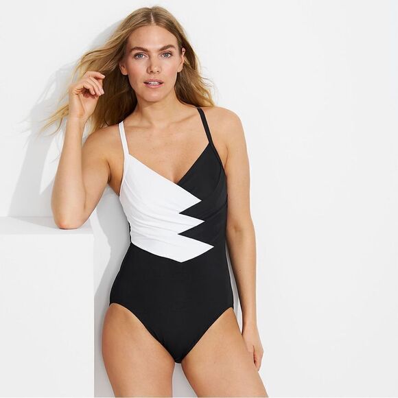 Land's End slender 1 piece swimsuit pleated X back soft swimsuit black white Var - Picture 2 of 10